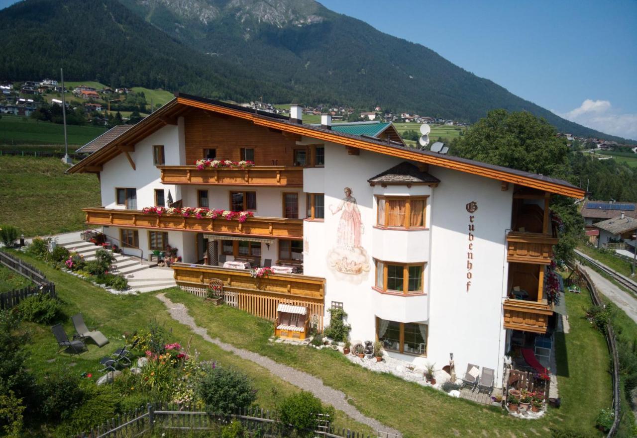 Pension Grubenhof Fulpmes Exterior foto
