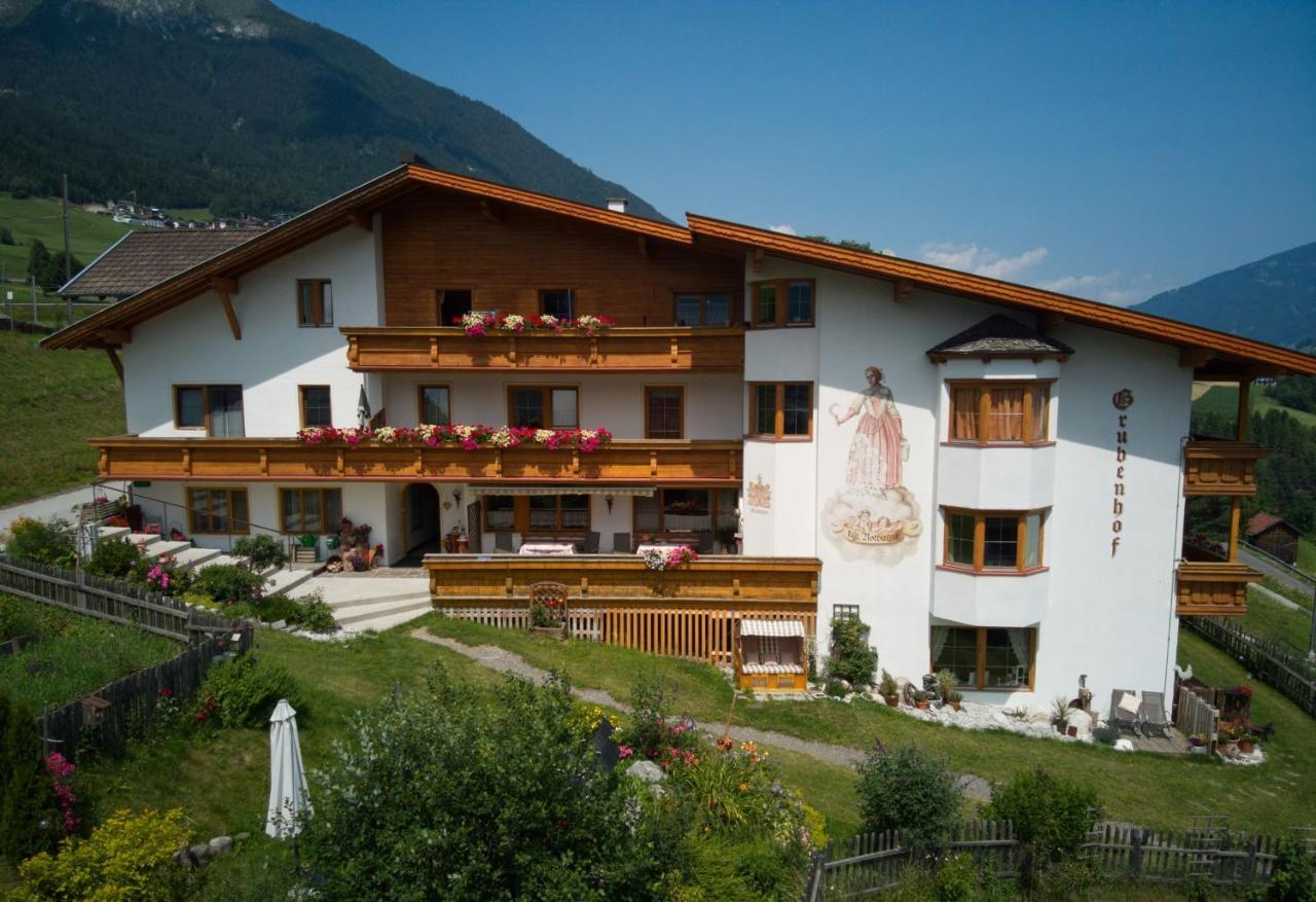 Pension Grubenhof Fulpmes Exterior foto